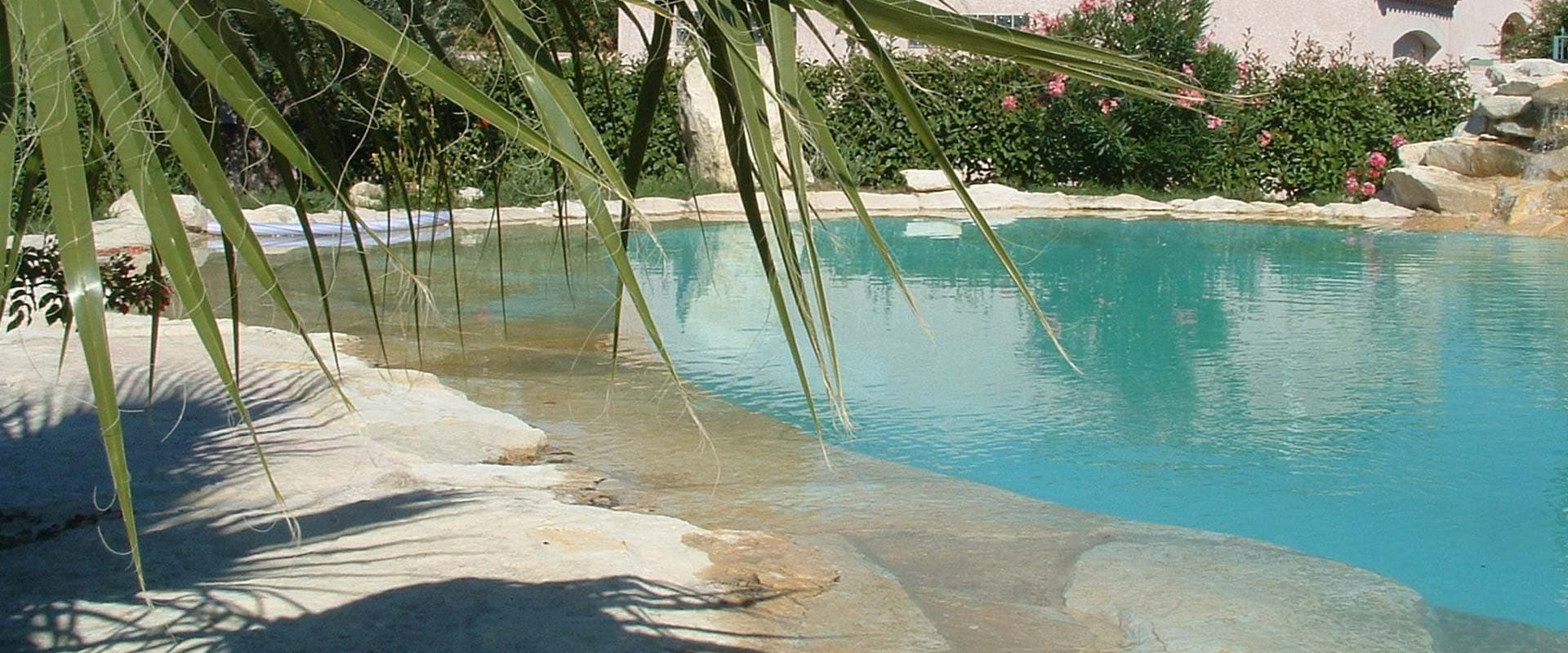 Piscine lagon Villa méditerranéenne